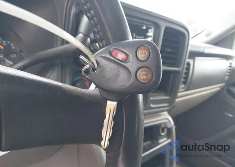 2003 Chevrolet Suburban 1500 Lt from USA, damaged, VIN 3GNEC16Z43G139225